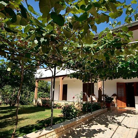 Apartment Kazalac Green Oasis Пореч Екстер'єр фото