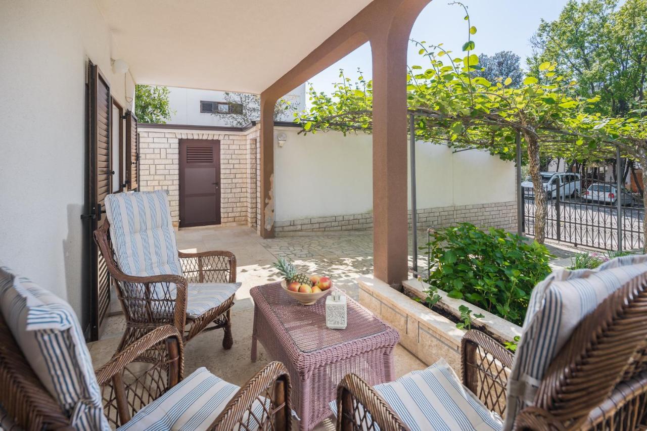 Apartment Kazalac Green Oasis Пореч Екстер'єр фото